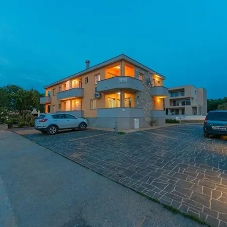 아파트 Ferienwohnung Fuer 3 Personen 1 Kind Ca 42 Qm In Privlaka, Dalmatien Norddalmatien 프리블라카